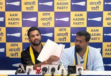 *AAP Impact Government Issues 40+ Tenders For Road Repairs after #BJPCheBurak Campaign*